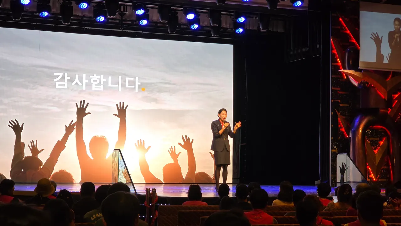 코스타 크루즈 환영 만찬 분위기